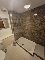 The Millcroft Hotel