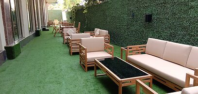 Summerset Continental Hotel By Usuma