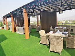 Summerset Continental Hotel By Usuma