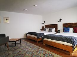 Santa Josefita Bed & Breakfast