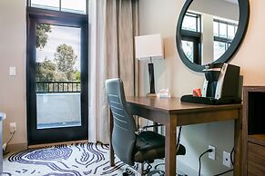 Hotel Siri Downtown - Paso Robles