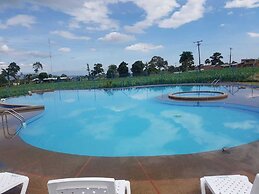 Apartahotel Jeronimos