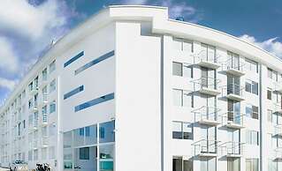 Apartahotel Jeronimos