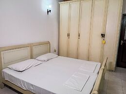 Gondolas Holiday Lanka