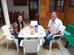 Gondolas Holiday Lanka