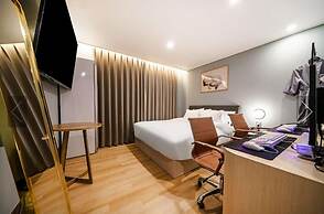 Brown Dot Hotel Yeonsan