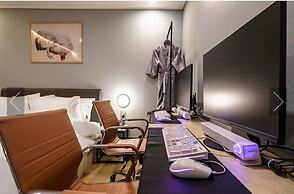 Brown Dot Hotel Yeonsan