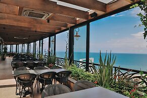 Peerless Villas Hotel