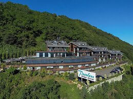 Peerless Villas Hotel