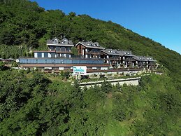 Peerless Villas Hotel