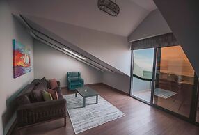 Peerless Villas Hotel