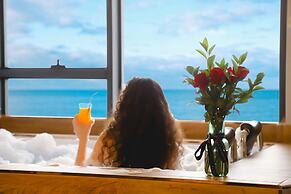 Peerless Villas Hotel