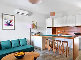 Dorman Suites Hotel