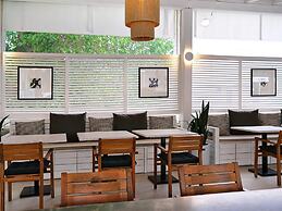 Dorman Suites Hotel
