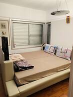 Huge and Beautiful sunny villa by beach