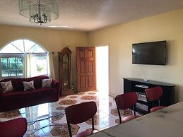 Retreat Comfortable Apartments