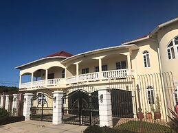 Retreat Comfortable Apartments