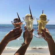 Retreat Comfortable Apartments