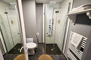 Evianne Boutique Hotel