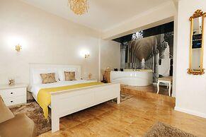 Evianne Boutique Hotel