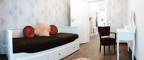 Evianne Boutique Hotel