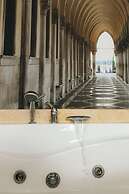 Evianne Boutique Hotel