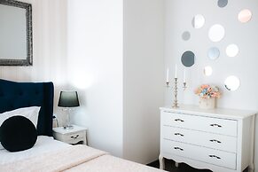 Evianne Boutique Hotel