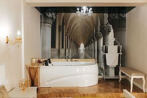 Evianne Boutique Hotel