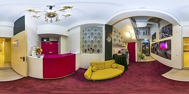 Evianne Boutique Hotel