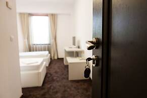 Evianne Boutique Hotel