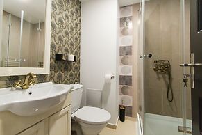 Evianne Boutique Hotel