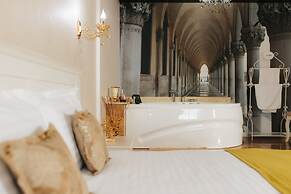 Evianne Boutique Hotel