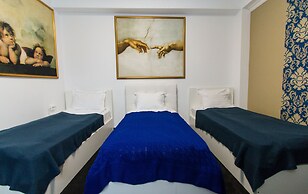 Evianne Boutique Hotel