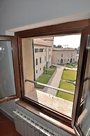 The Knight Loft With Pool