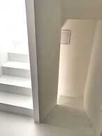 The White Apartment With Pool