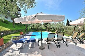 Villa Casa Madre With Pool