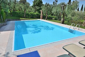 Villa Casa Madre With Pool