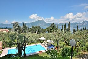 Villa Casa Madre With Pool