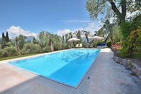 Villa Casa Madre With Pool