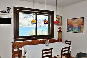 Villa Dismero With Pool