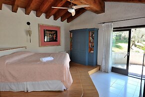 Villa Dismero With Pool