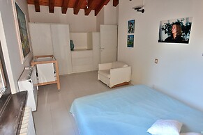 Villa Dismero With Pool