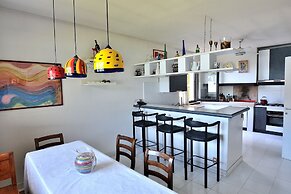 Villa Dismero With Pool