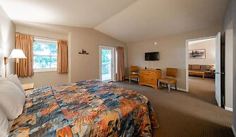 Telemark Northwoods Lodging