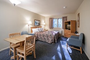 Telemark Northwoods Lodging