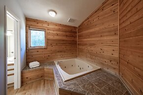 Telemark Northwoods Lodging