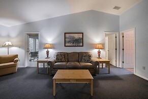 Telemark Northwoods Lodging