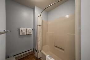 Telemark Northwoods Lodging