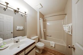 Telemark Northwoods Lodging