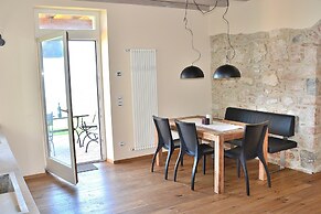 Villa il Cerro With Lake View